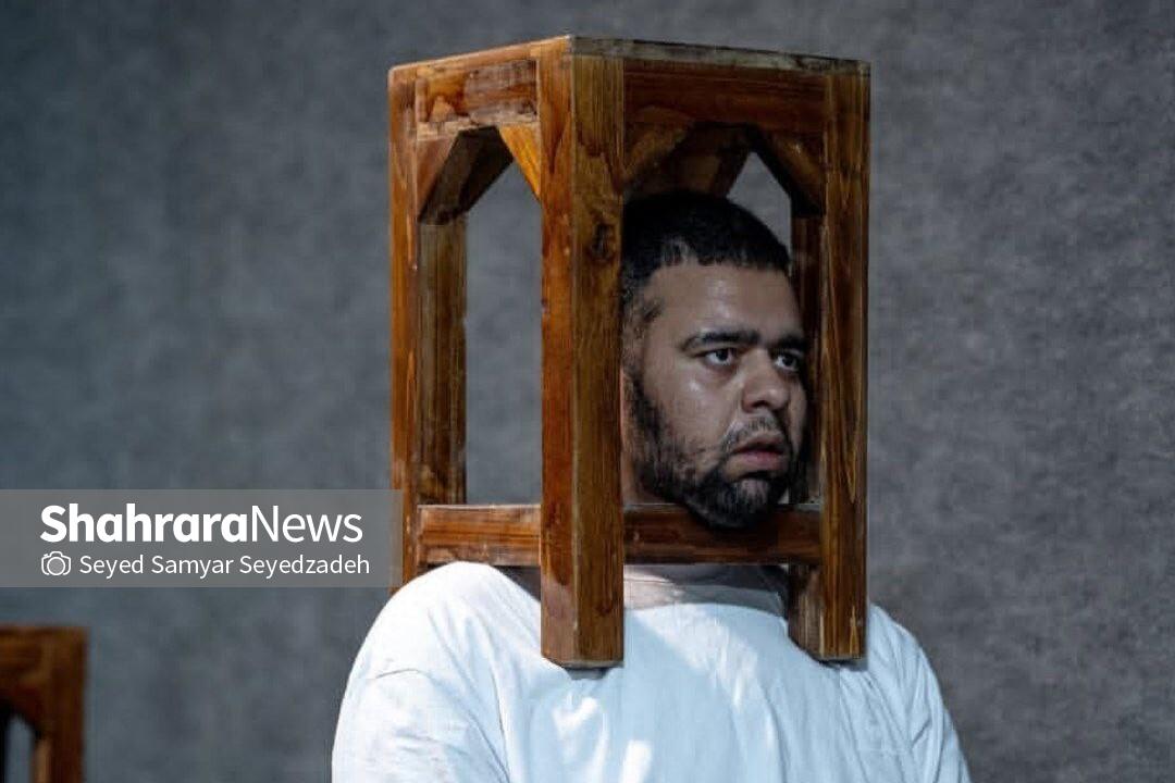 خطی بر چهره تئاتر دانشجویی | «خط چشم» در اردیبهشت درخشید خطی بر چهره تئاتر دانشجویی | «خط چشم» در اردیبهشت درخشید