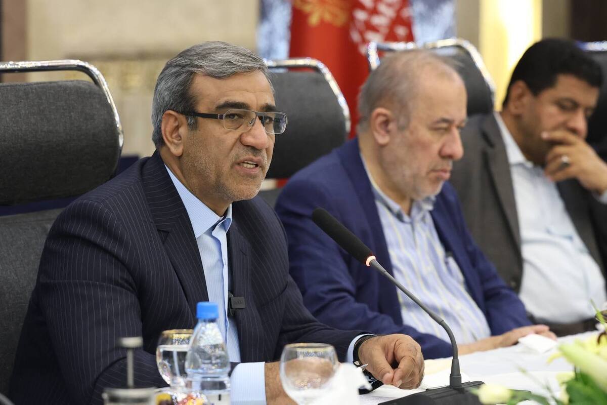 استاندار خراسان رضوی: چالش‌های امروز، نتیجه تصمیمات سیاسی در حوزه اقتصاد است