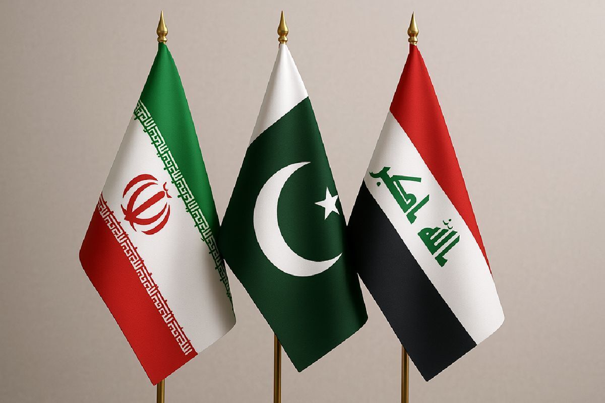 معاون امنیتی و انتظامی وزیر کشورگفت: با توجه به ملاحظاتی که در خصوص اتباع کشور پاکستان و چگونگی ارائه خدمات به آنها وجود دارد، بناشد حداکثر ظرف یک ماه آینده جلسه مشترکی بین وزرای کشور ایران، پاکستان و عراق برگزار شود.