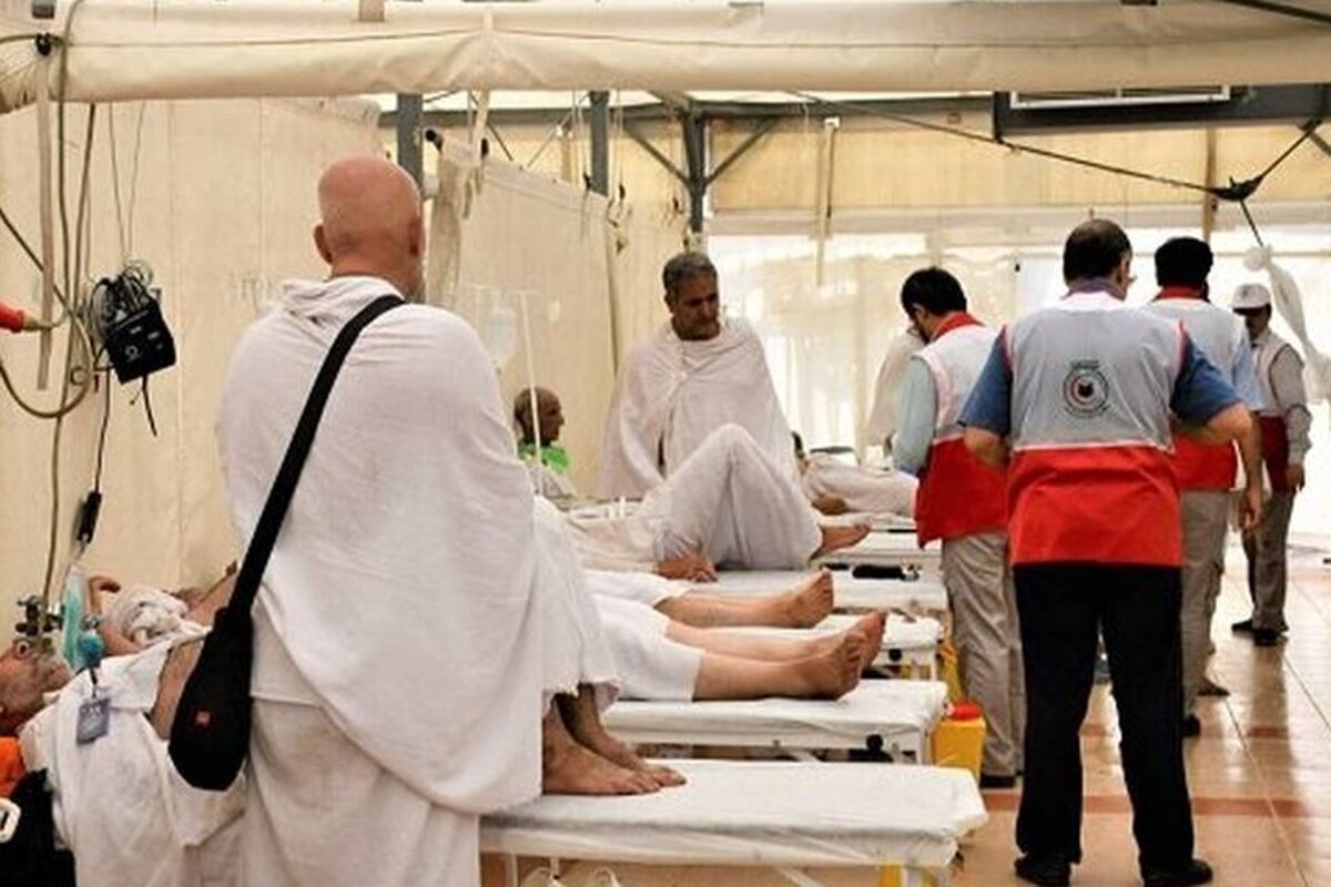 رئیس مرکز پزشکی حج و زیارت از بستری شدن ۵۲ زائر ایرانی در عربستان خبر داد.