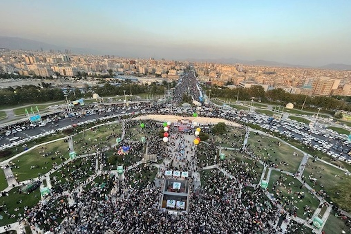 «مهمونی ۱۰ کیلومتری غدیر ۱۴۰۴» امسال در تهران و ۵۰۰ شهر و نیز ۲۰ کشور جهان همزمان در روز غدیر برگزار می‌شود.