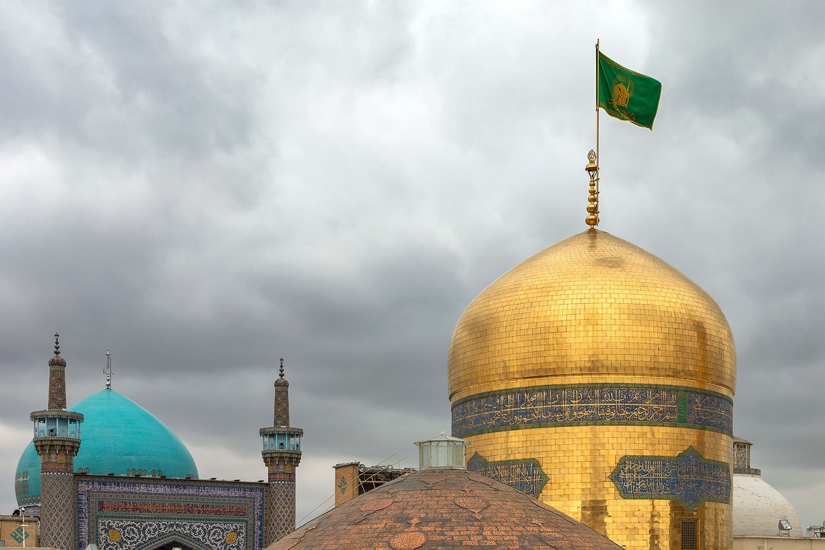 جوان ۲۴ساله روسی در حرم امام‌رضا(ع) مسلمان شد