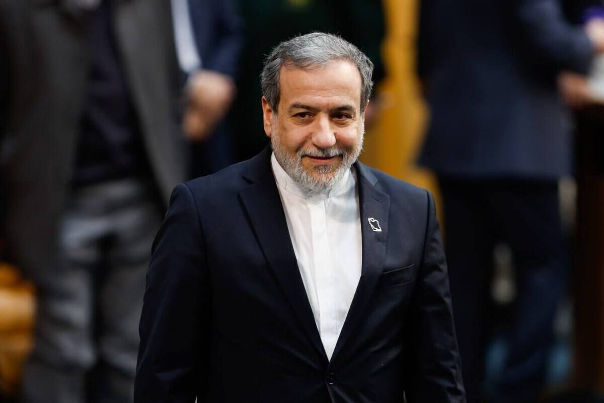 سیدعباس عراقچی وزیر امور خارجه کشورمان بعد از دور پنجم مذاکرات ایران و آمریکا توضیحاتی ارائه داد.