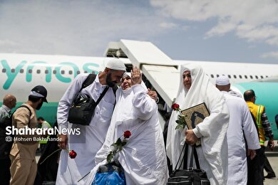 گزارش تصویری | بازگشت اولین کاروان حجاج خراسانی به مشهد