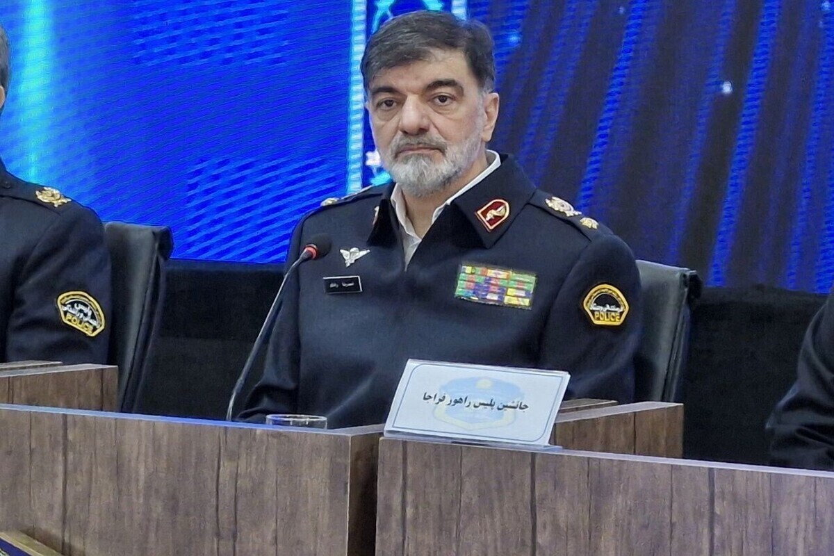 فرمانده انتظامی جمهوری اسلامی ایران با صدور پیامی، شهادت جمعی از فرماندهان، دانشمندان و شهروندان در حمله جنایتکارانه بامداد امروز رژیم صهیونیستی به خاک کشور را تسلیت گفت.