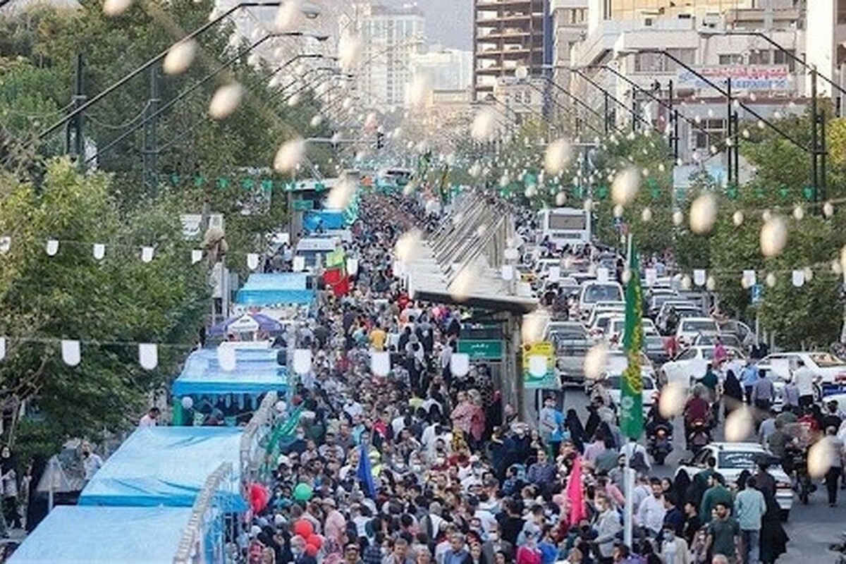 سرهنگ مؤمنی، معاون عملیات پلیس راهور تهران بزرگ، اعلام کرد: پایش تصاویر، حاکی از حضور بیش از سه میلیون نفر در راهپیمایی کیلومتری غدیر و تجمع بزرگ مردمی علیه رژیم صهیونیستی است.