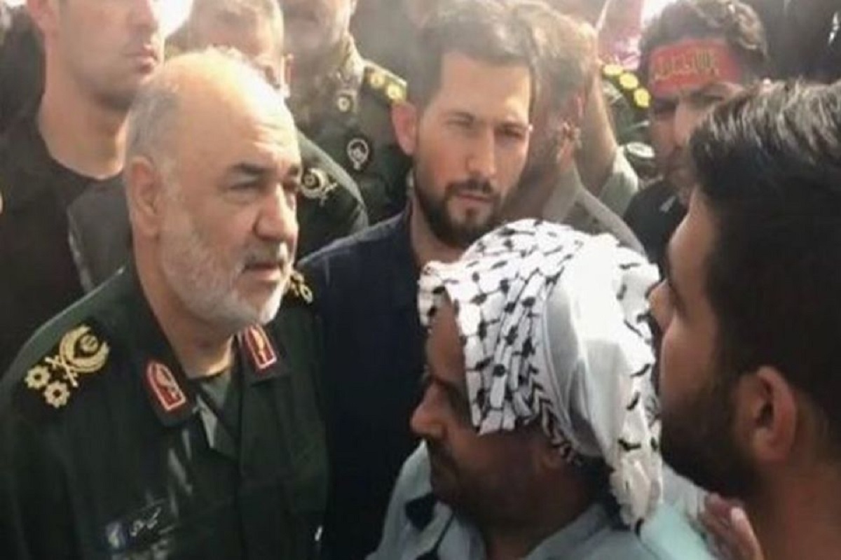 آخرین بازدید سرلشکر پاسدار شهید حسین سلامی از مرز شلمچه + فیلم