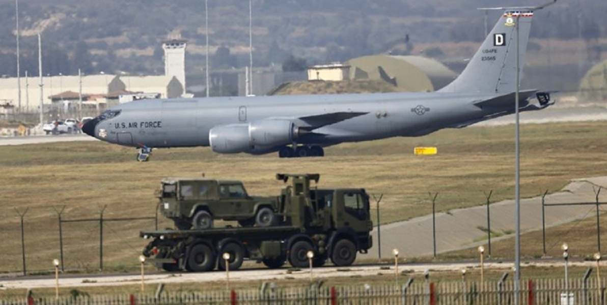 نگاهی به وضعیت پایگاههای نظامی آمریکا در کشورهای همسایه ایران + جزئیات نگاهی به وضعیت پایگاههای نظامی آمریکا در کشورهای همسایه ایران + جزئیات