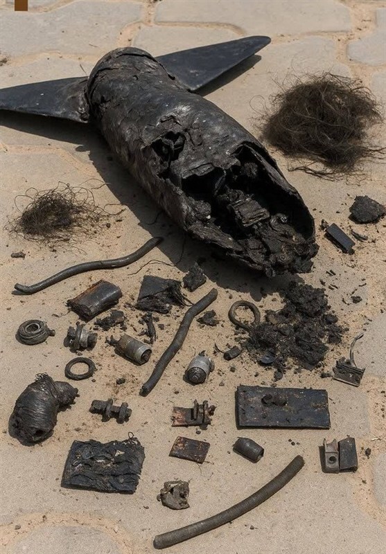 انهدام پهپاد رژیم صهیونیستی در همدان + عکس انهدام پهپاد رژیم صهیونیستی در همدان + عکس