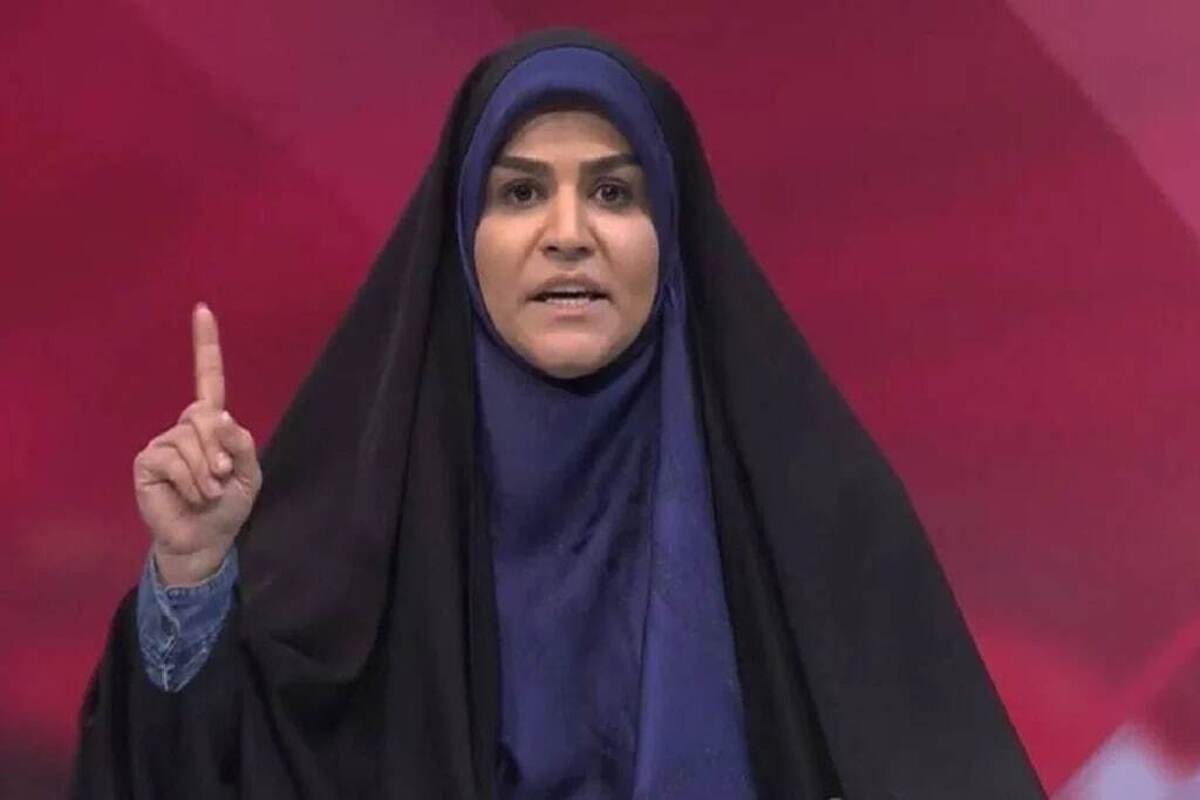 حضرت آیت‌الله خامنه‌ای در پیام تلویزیونی خود از رفتار شجاعانه سحر امامی مجری شبکه خبر، تمجید کردند.