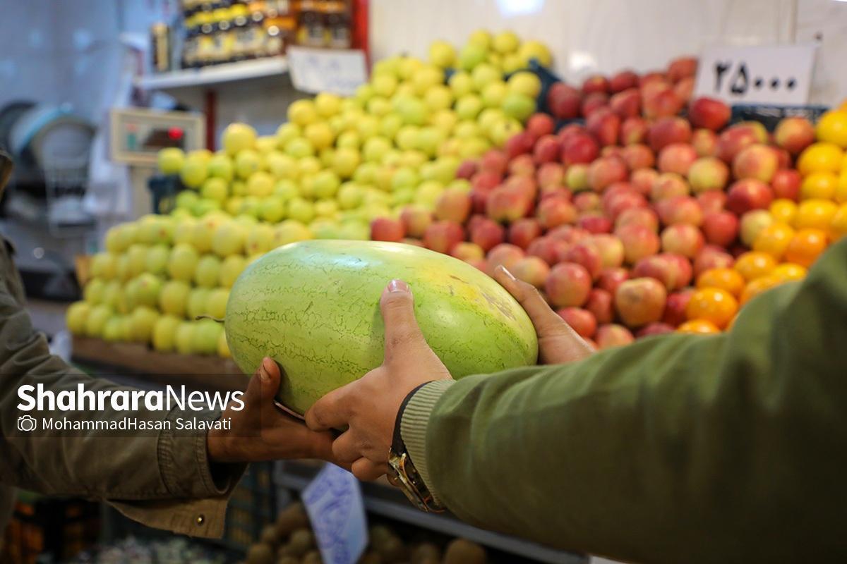 اتحادیه بارفروشان مشهد نرخ انواع میوه و صیفی‌جات به‌صورت عمده‌فروشی در میادین تره‌بار سطح شهر مشهد را اعلام کرد.