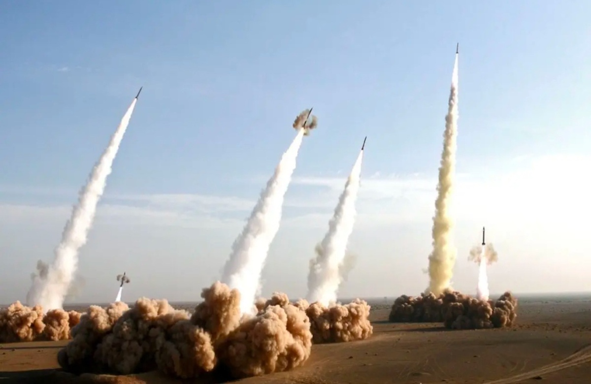 نماینده روسیه نزد سازمان‌های بین‌المللی مستقر در وین، تجاوز نظامی رژیم صهیونیستی به تأسیسات هسته‌ای ایران را مغایر با حقوق بین‌الملل، اساسنامه آژانس، منشور ملل متحد، قطعنامه‌های شورای امنیت و کنفرانس عمومی آژانس دانست و بر لزوم توقف فوری این اقدامات تجاوزکارانه تأکید کرد.