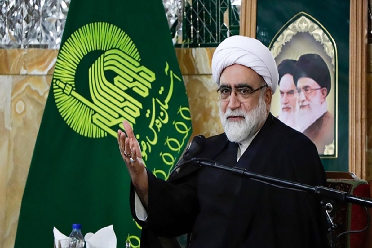 تولیت آستان قدس رضوی تاکید کرد: ما برای گفت‌و‌گو به میز مذاکره رفتیم و با این عمل نشان دادیم که به دنبال جنگ نیستیم.