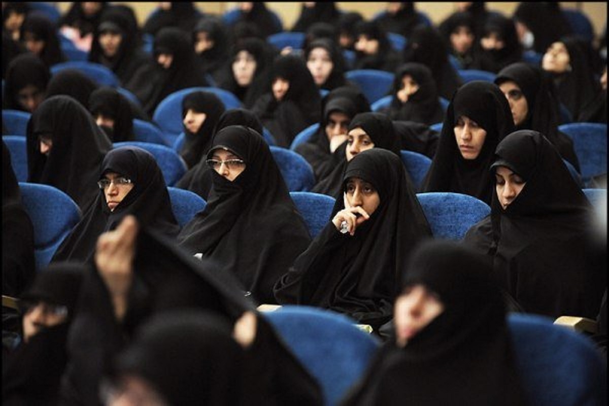 تشکیل ستاد عملیات حوزه‌های علمیه خواهران در وضعیت جنگی + فیلم