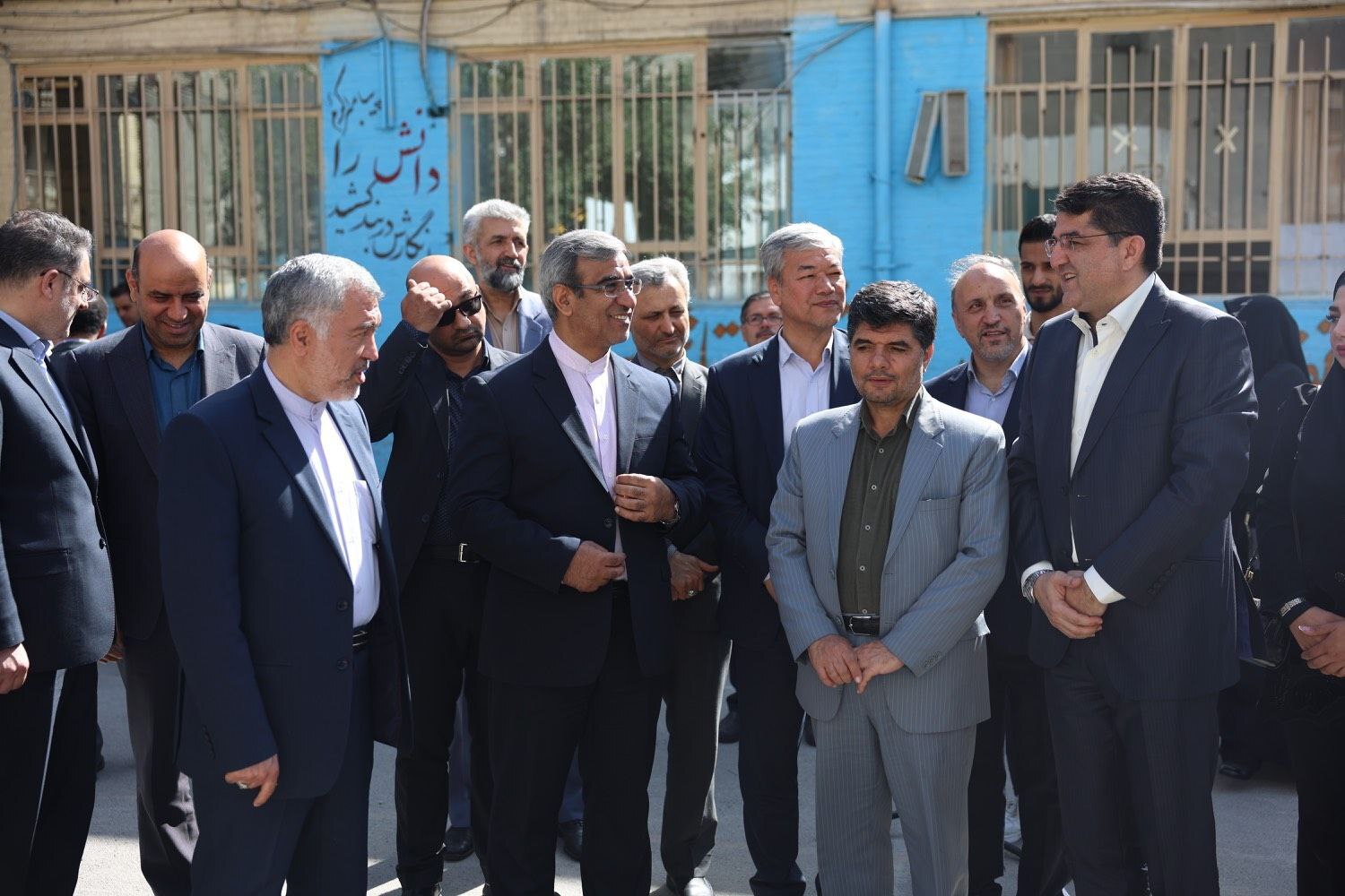 استاندار خراسان رضوی: وظیفه خود میدانم از ساخت مدارس حمایت کنم + تصاویر استاندار خراسان رضوی: وظیفه خود میدانم از ساخت مدارس حمایت کنم + تصاویر