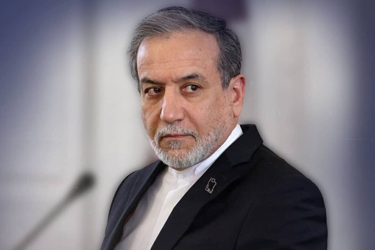 وزیر امور خارجه کشورمان گفت: ضروری است شورای امنیت سازمان ملل متحد که امروز تشکیل جلسه می‌دهد، قطعنامه ۴۸۷ خود را که به اتفاق آرا در پاسخ به حمله رژیم اسرائیل به تأسیسات هسته‌ای عراق در سال ۱۹۸۱ تصویب کرد، حفظ و اجرا کند.
