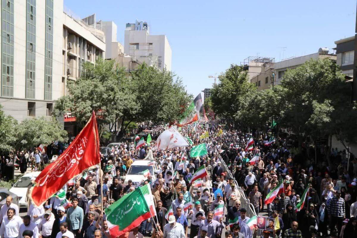 در پی حمله وحشیانه رژیم صهیونیستی به ایران، راهپیمایی «جمعه همدلی و ایستادگی» امروز جمعه ۳۰ خرداد ماه ۱۴۰۴ در مشهد همزمان با سراسر کشور پس از اقامه نماز عبادی‌ سیاسی جمعه با حضور پرشور نمازگزاران برگزار شد.
