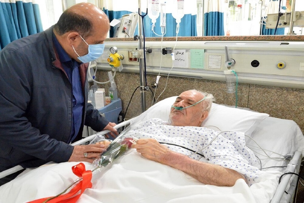 معاون بهداشت و درمان بنیاد شهید گفت:  با توجه به شرایط جنگی، مرکز ملی تماس ایثار با شماره ۱۶۷۱ به صورت ۲۴ ساعته پاسخگوی سوالات درمانی ایثارگران است.