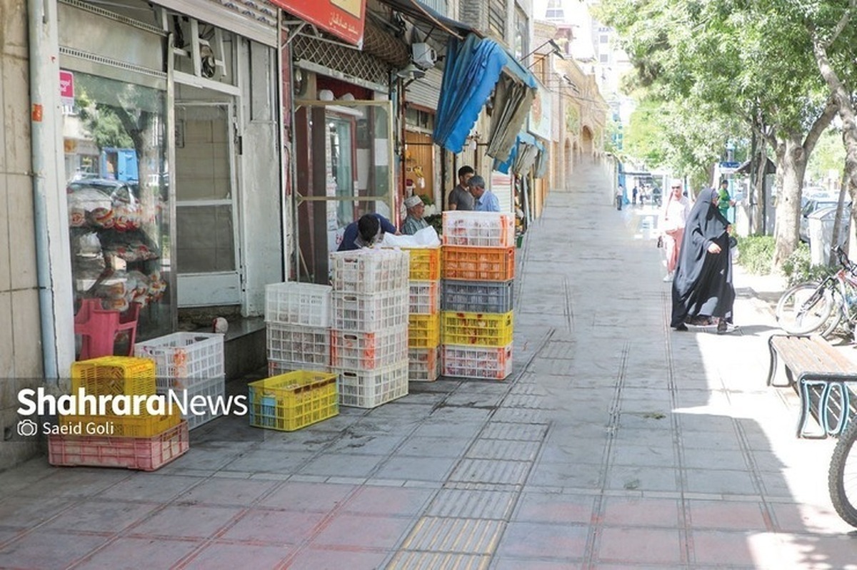 مدیرکل هماهنگی و نظارت بر خدمات شهری شهرداری مشهد از صدور ۱۸ هزار و ۴۵۰ اخطاریه تخلف اشغال معبر در سال ۱۴۰۳ خبر داد.