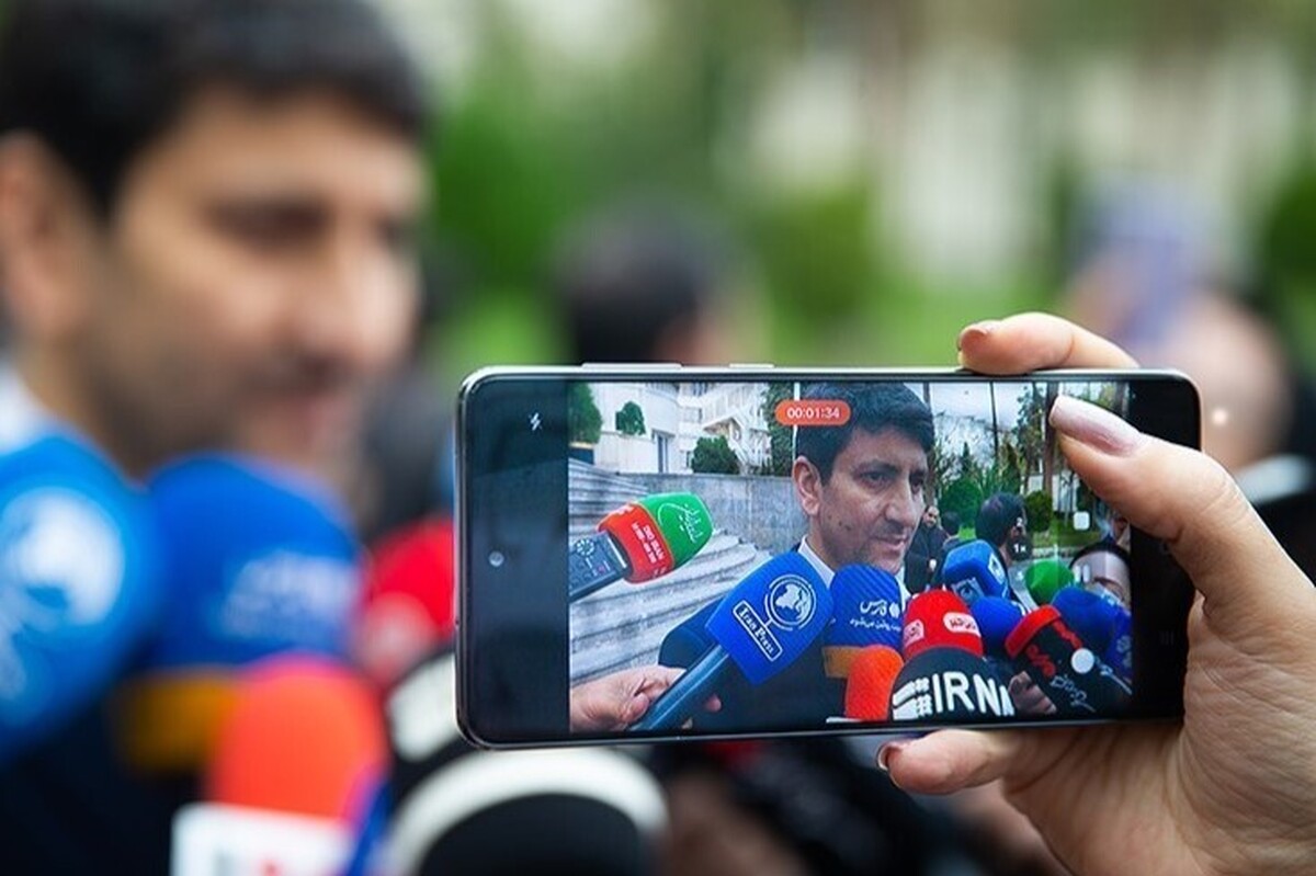 وزیر ارتباطات و فناوری اطلاعات، تاکید کرد: اپراتور‌ها به دنبال افزایش تعرفه‌ها هستند، اما قطعا افزایش ۷۵ درصدی تعرفه اینترنت مورد قبول نیست.