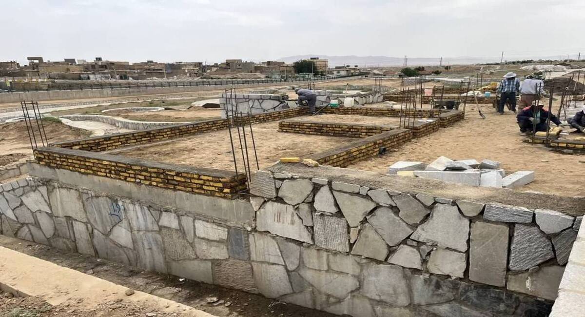 معاون محیط زیست و خدمات شهری شهرداری مشهد از پیشرفت ۸۶ درصدی پروژه احداث پارک خطی اسماعیل‌آباد واقع در منطقه دو شهرداری مشهد خبر داد.