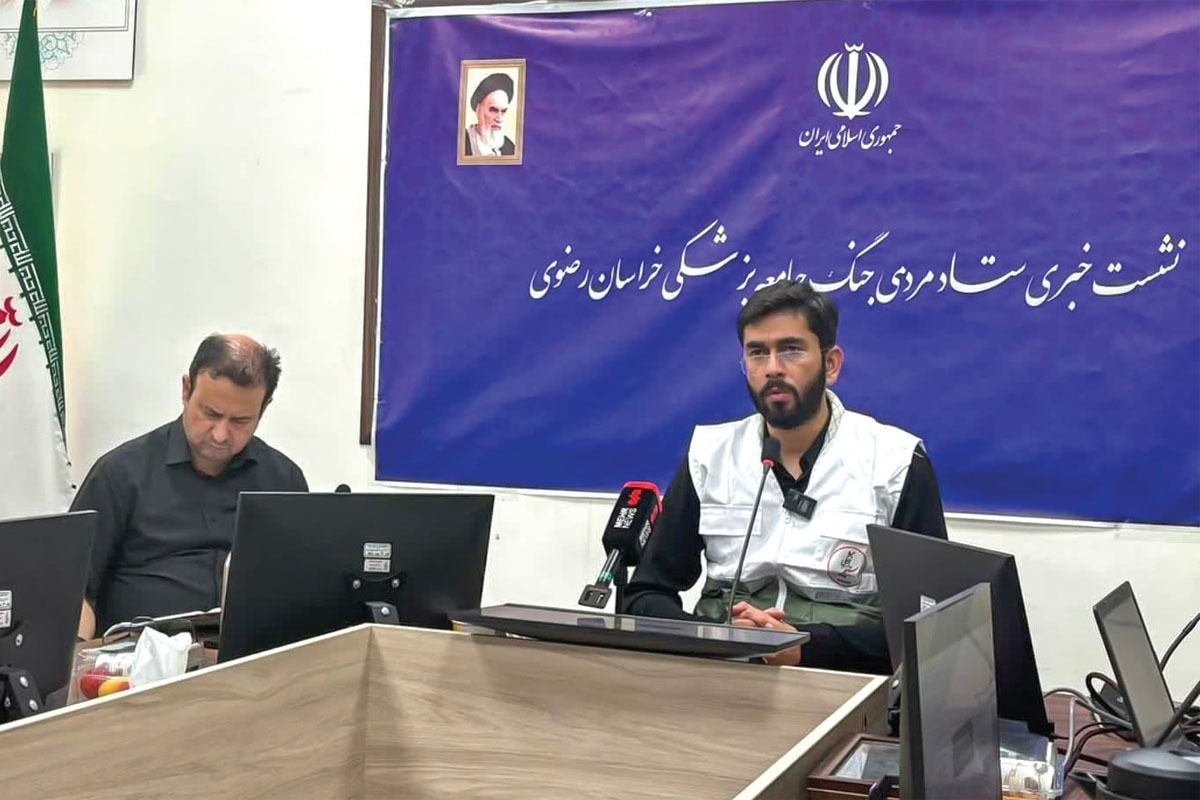 رئیس سازمان بسیج جامعه پزشکی خراسان رضوی از اعلام آمادگی 3 هزار داوطلب در مرحله نخست حضور در این ستاد خبر داد.