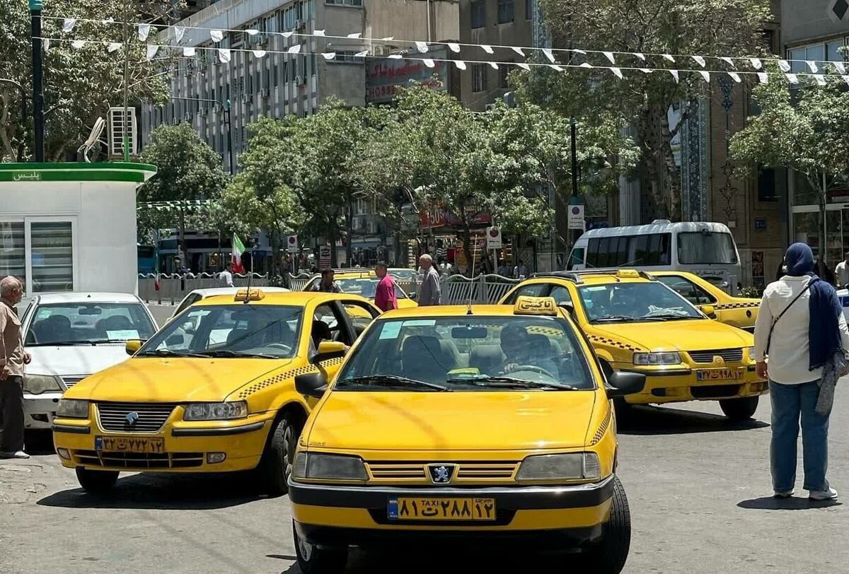 مدیرعامل سازمان مدیریت و نظارت بر تاکسیرانی شهرداری مشهد از آماده‌باش ۱۰ هزار دستگاه تاکسی هم‌زمان با تاسوعا و عاشورای حسینی