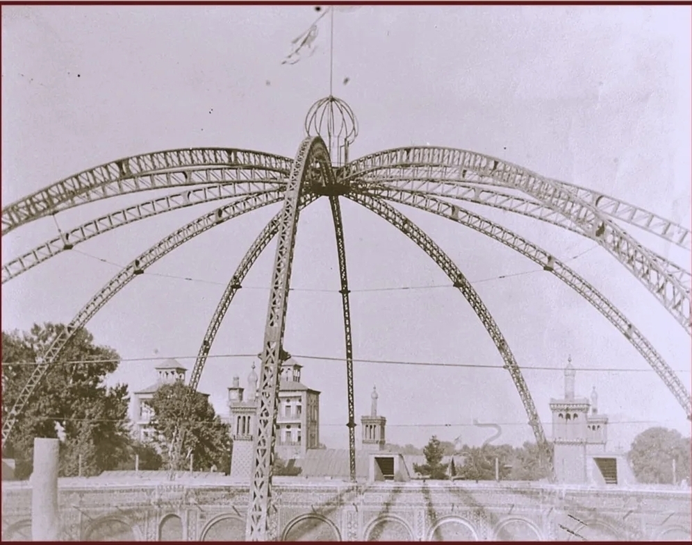 روایتی از تکیه دولت، مهمترین جایگاه نوحه سرایی تهران دوره قاجار روایتی از تکیه دولت، مهمترین جایگاه نوحه سرایی تهران دوره قاجار