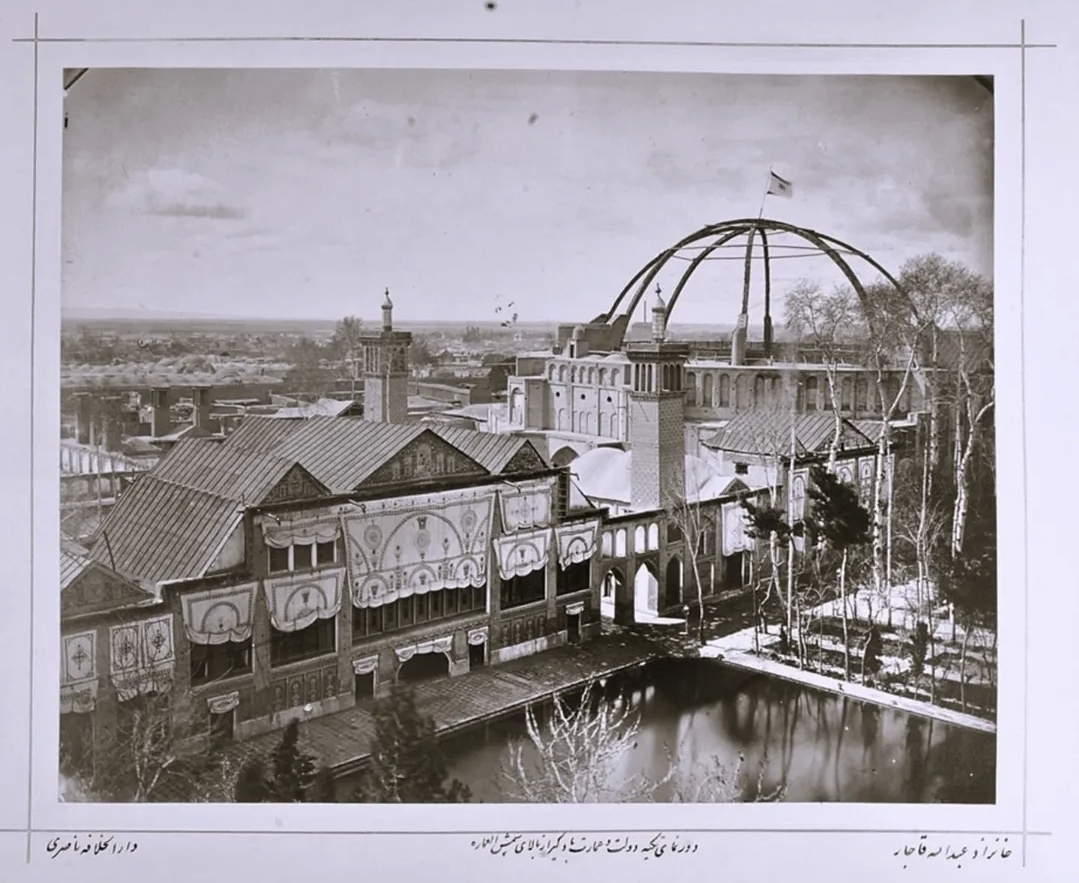 روایتی از تکیه دولت، مهمترین جایگاه نوحه سرایی تهران دوره قاجار روایتی از تکیه دولت، مهمترین جایگاه نوحه سرایی تهران دوره قاجار