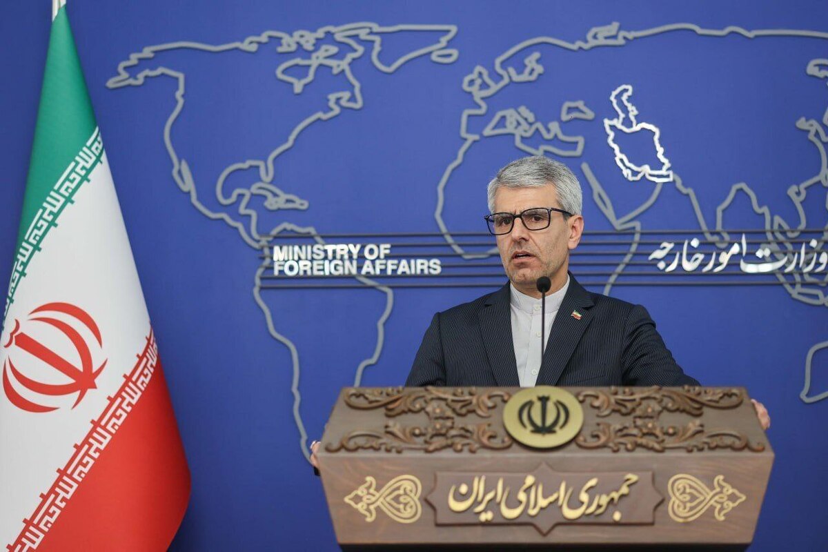 سخنگوی وزارت امور خارجه در واکنش به تهاجم هوایی رژیم صهیونیستی به یمن، ادامه بی‌کیفرمانی رژیم صهیونیستی در نتیجه حمایت همه‌جانبه آمریکا و برخی دیگر از کشور‌های غربی را عامل اصلی تداوم تجاوز‌ها و جنایات رژیم صهیونیستی علیه کشور‌های منطقه دانست.