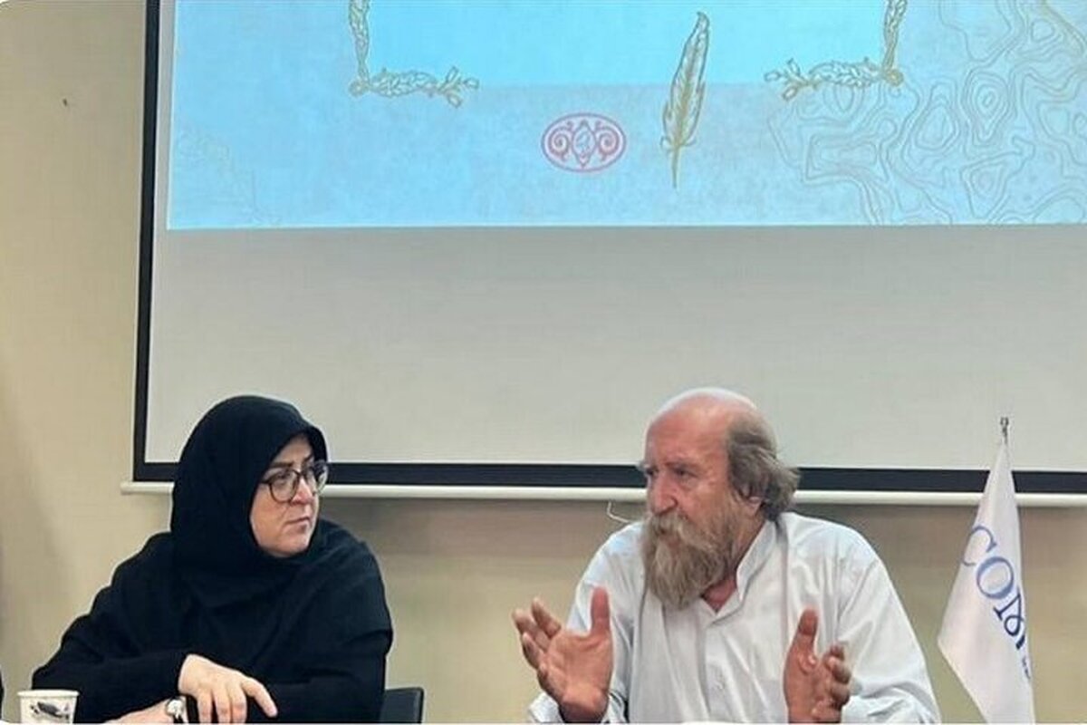 سخنگوی دولت گفت: خیلی از مردم، اشیای ارزشمند و تاریخی‌شان را برای حفظ از آسیب جنگ، به کمیته ملی موزه‌های ایران سپرده بودند تا تلاشی برای صیانت از تاریخ مشترکمان باشد.