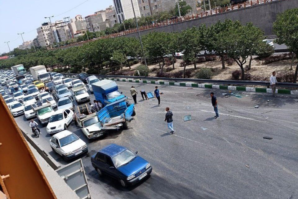 تصادف بسیار شدید در بزرگراه شهید چراغچی مشهد (۱۷ تیر ۱۴۰۴) + عکس تصادف بسیار شدید در بزرگراه شهید چراغچی مشهد (۱۷ تیر ۱۴۰۴) + عکس