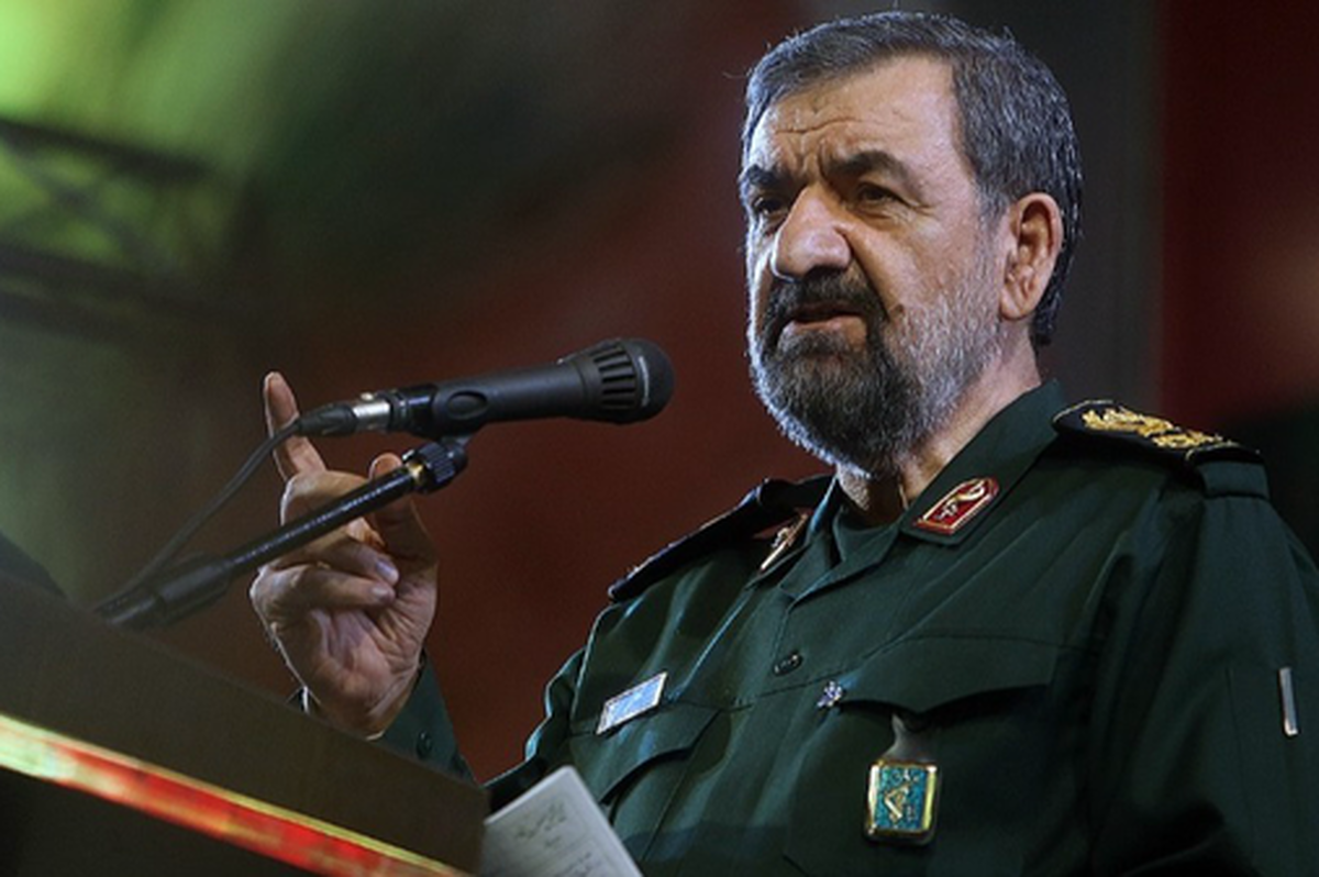 سرلشکر پاسدار محسن رضایی، فرمانده سپاه در دوران دفاع مقدس گفت: «ما حدود ۸۰ پهپاد را زدیم که جنازه ۳۲ پهپاد اکنون در دست ماست. از جمله پهپاد‌های هرمس و هرمون که بسیار پیشرفته بودند. رادار‌های ما ۸۰ اصابت را ثبت کرده‌اند.»