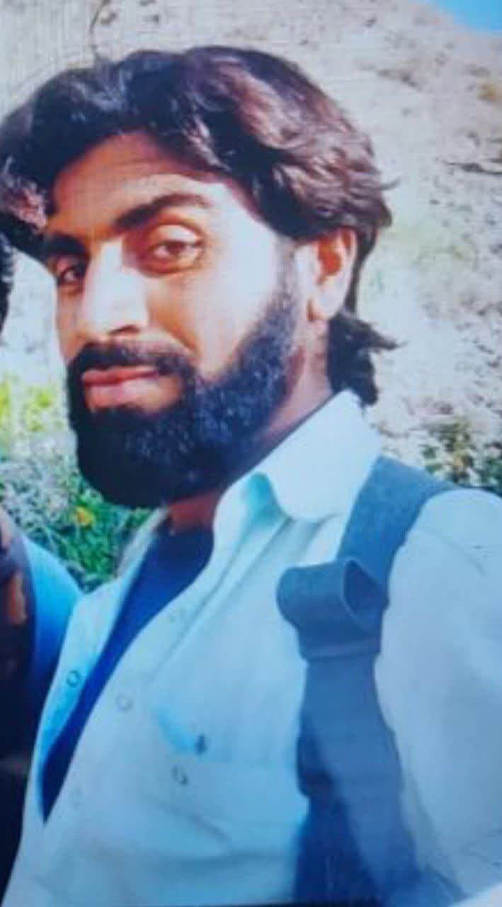 سپاه از مردم خواست تروریست متواری را شناسایی کنند سپاه از مردم خواست تروریست متواری را شناسایی کنند