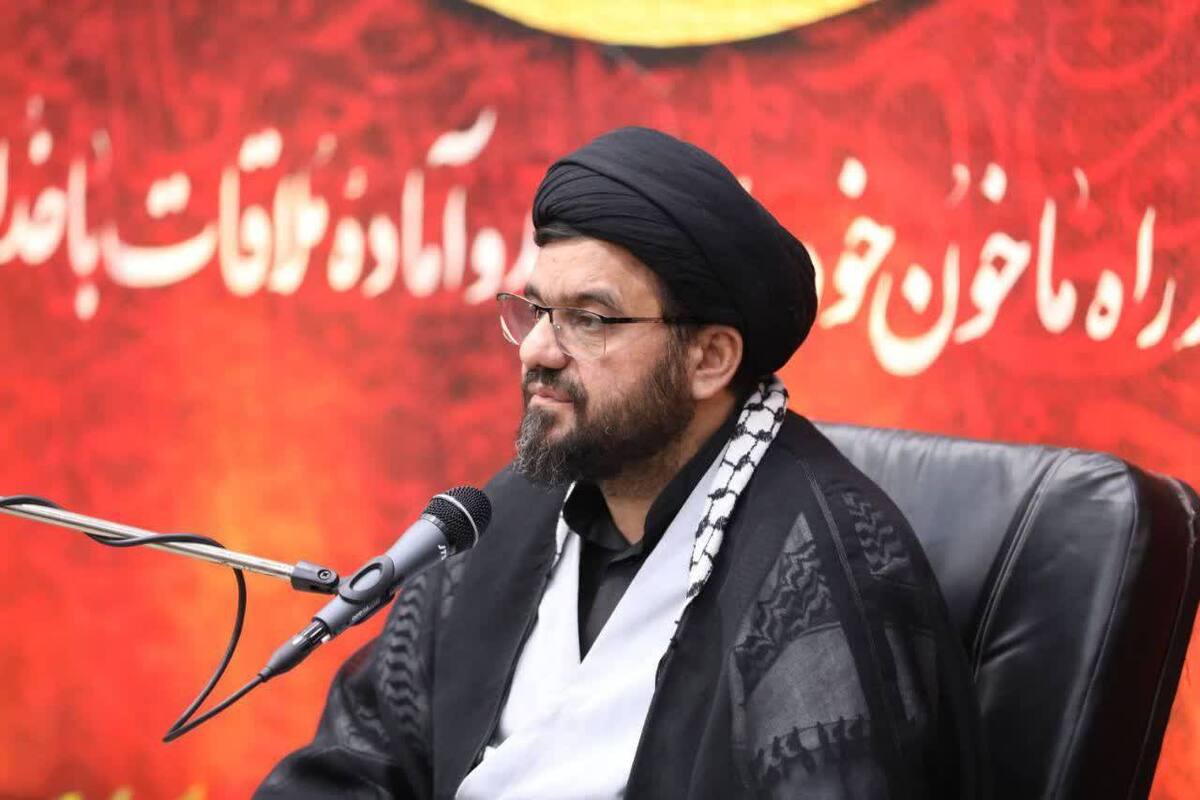 مسئول سازمان بسیج شهرداری مشهد گفت: روحیه بسیجی، فساد زداست و می‌تواند بدون هیچ‌گونه وابستگی سیاسی و در عین حال با درایت و بصیرت در سیاست، همواره در خدمت آرمان‌های مقدس انقلاب اسلامی و امامین انقلاب باشد. این روحیه، موجبات ارائه خدمات شایسته، ارزش‌آفرینی، و ایجاد حس اعتماد و اطمینان در سطح جامعه را فراهم می‌آورد.