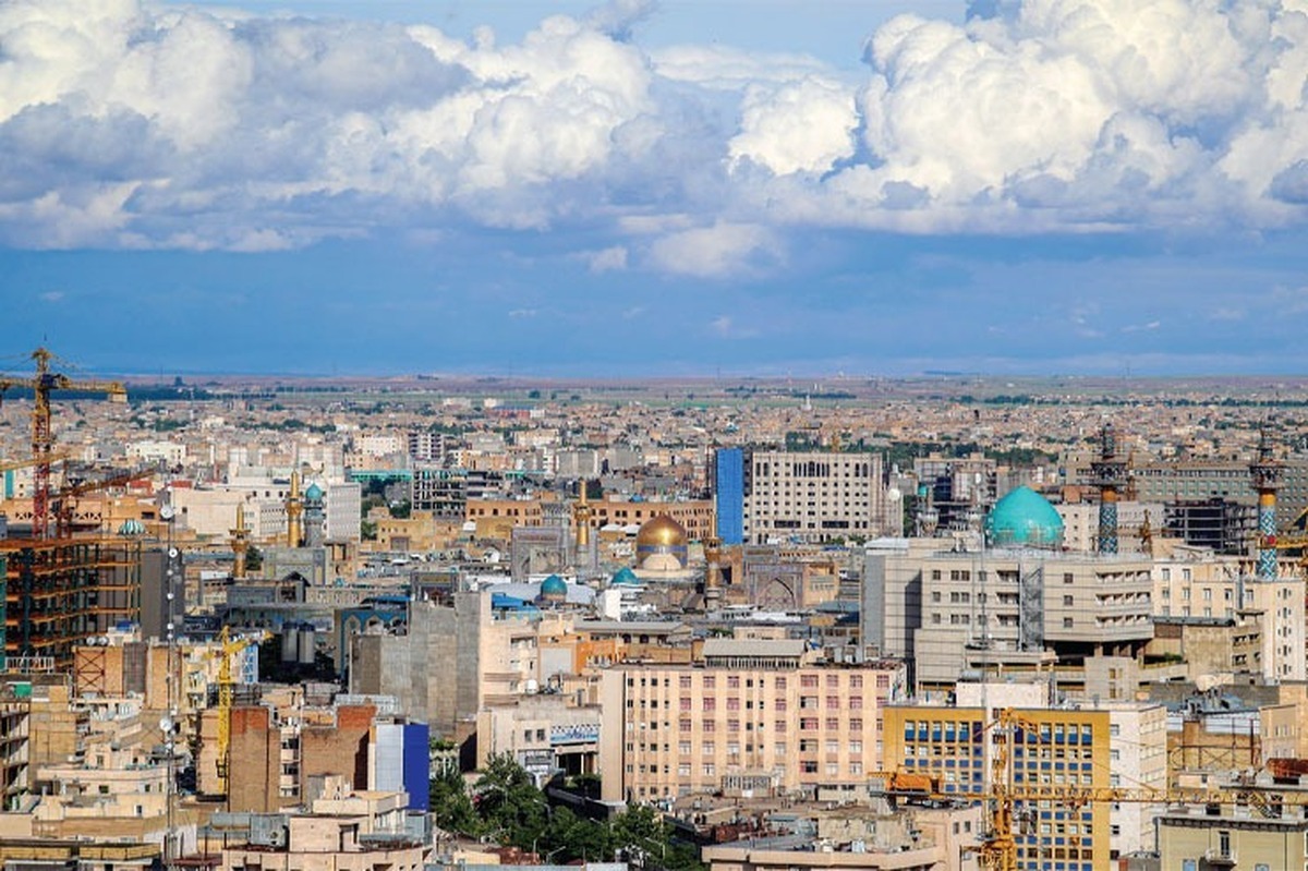 مدیرکل میراث فرهنگی، گردشگری و صنایع دستی خراسان رضوی گفت: تأسیسات اقامتی مشهد در ایام دهه نخست محرم، اعمال ۵۰ درصد تخفیف برای زائران بارگاه منور رضوی در نظر گرفتند.