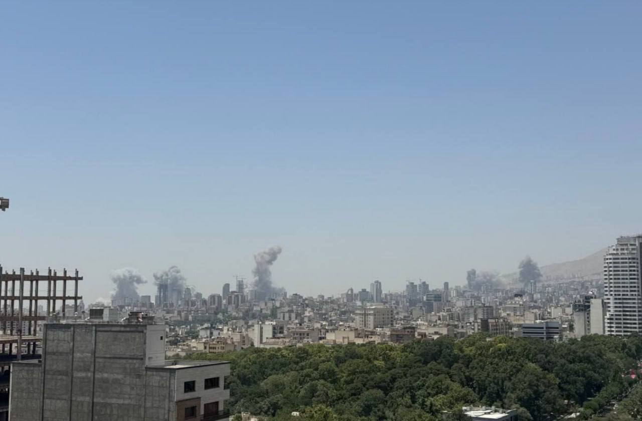 تهاجم صهیونیستها به تهران و کرج (۲ تیر ۱۴۰۴) تهاجم صهیونیستها به تهران و کرج (۲ تیر ۱۴۰۴)