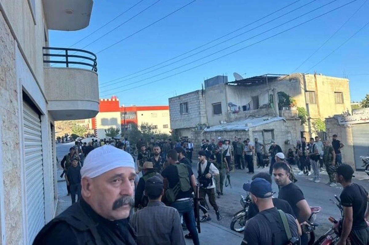 ساکنان استان سویدا بیانیه‌ای در مورد وقایع این استان منتشر کردند و از دولت حاکم سوریه خواستند که مسئولیت‌های کامل قانونی خود را بر عهده بگیرد.
