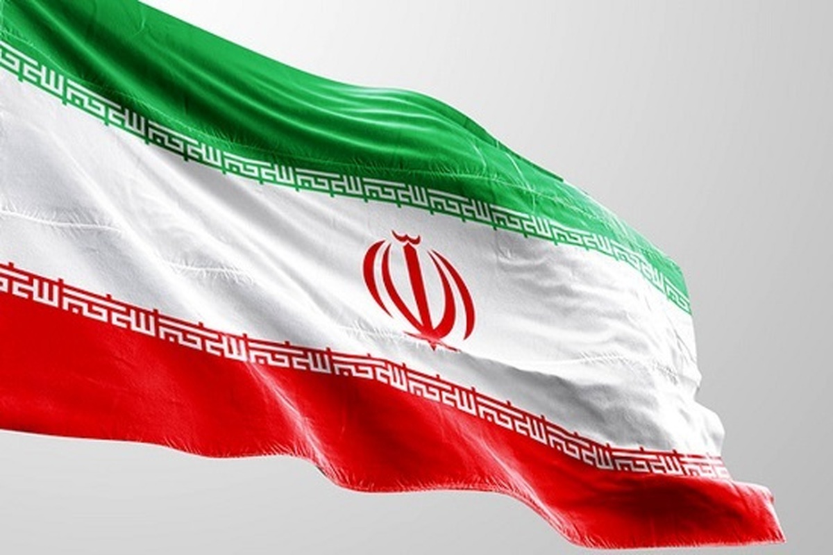 مراسم تشییع پیکرهای مطهر سرهنگ پاسدار «علیرضا رضازاده مقدم» و سروان پاسدار «علی علی‌رضایی» از شهدای جنگ تحمیلی رژیم صهیونی، با حضور مردم شهیدپرور قم، به سمت حرم مطهر بانوی کرامت برگزار شد.