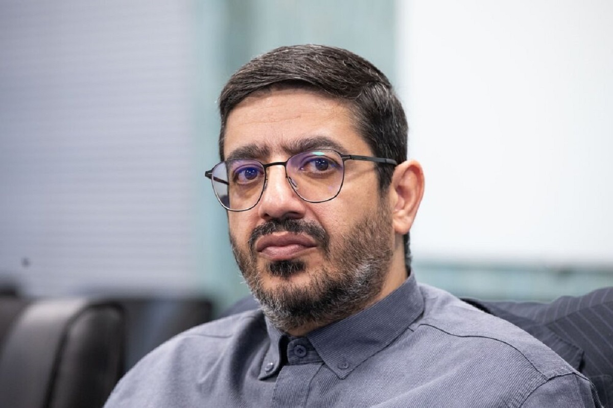 رئیس سازمان هنری و امور سینمایی دفاع مقدس و مقاومت گفت: بازی‌های دیجیتال به اندازه گستره و عمق انقلاب اسلامی اهمیت دارند و می‌توانند نقش مهمی در انتقال ارزش‌ها و مفاهیم فرهنگی ایفا کنند.