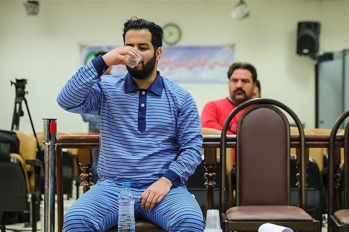 میلاد حاتمی(یک چهره مشهور اینستاگرامی و یکی از متهمان گردانندگان شبکه قمار و پولشویی در ترکیه) در زمان حمله جنایتکارانه رژیم صهیونیستی به زندان اوین در آنجا حضور داشته است به عنوان شاهد عینی این جنایت هولناک مشاهدات خود را از شهادت و به خون غلطیدن سربازان وظیفه کادر پزشکی و کادر اداری زندان اوین بیان کرده است.