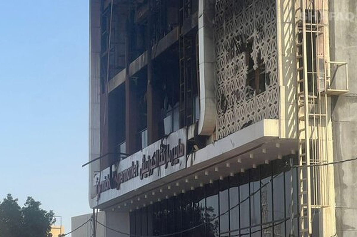 در پی آتش‌سوزی فاجعه‌بار در یک مرکز خرید در شهر الکوت، استاندار واسط از کشته شدن حدود ۵۰ نفر خبر داد و سه روز عزای عمومی اعلام کرد.