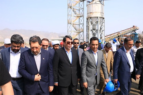 بزرگترین کارخانه تیتانیوم ایران با حضور ویدیوکنفرانسی رئیس جمهور افتتاح شد بزرگترین کارخانه تیتانیوم ایران با حضور ویدیوکنفرانسی رئیس جمهور افتتاح شد