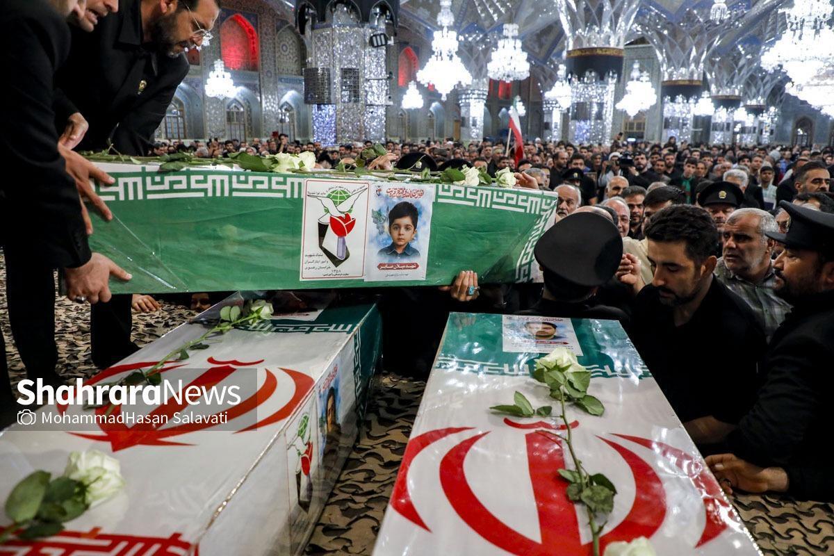 در جریان جنگ ۱۲ روزه، ۳۴ دانش‌آموز به دست رژیم کودک‌کش صهیونیستی به شهادت رسیدند؛ ۱۱ نفر از آنها دانش‌آموزان دوره ابتدایی بودند و دو کودک دیگر قرار بود مهر امسال راهی کلاس اول شوند.