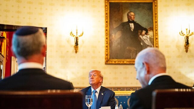 ارزیابی جدید رسانههای آمریکایی از نتایج حملات تجاوزکارانه به تاسیسات هستهای ایران ارزیابی جدید رسانههای آمریکایی از نتایج حملات تجاوزکارانه به تاسیسات هستهای ایران