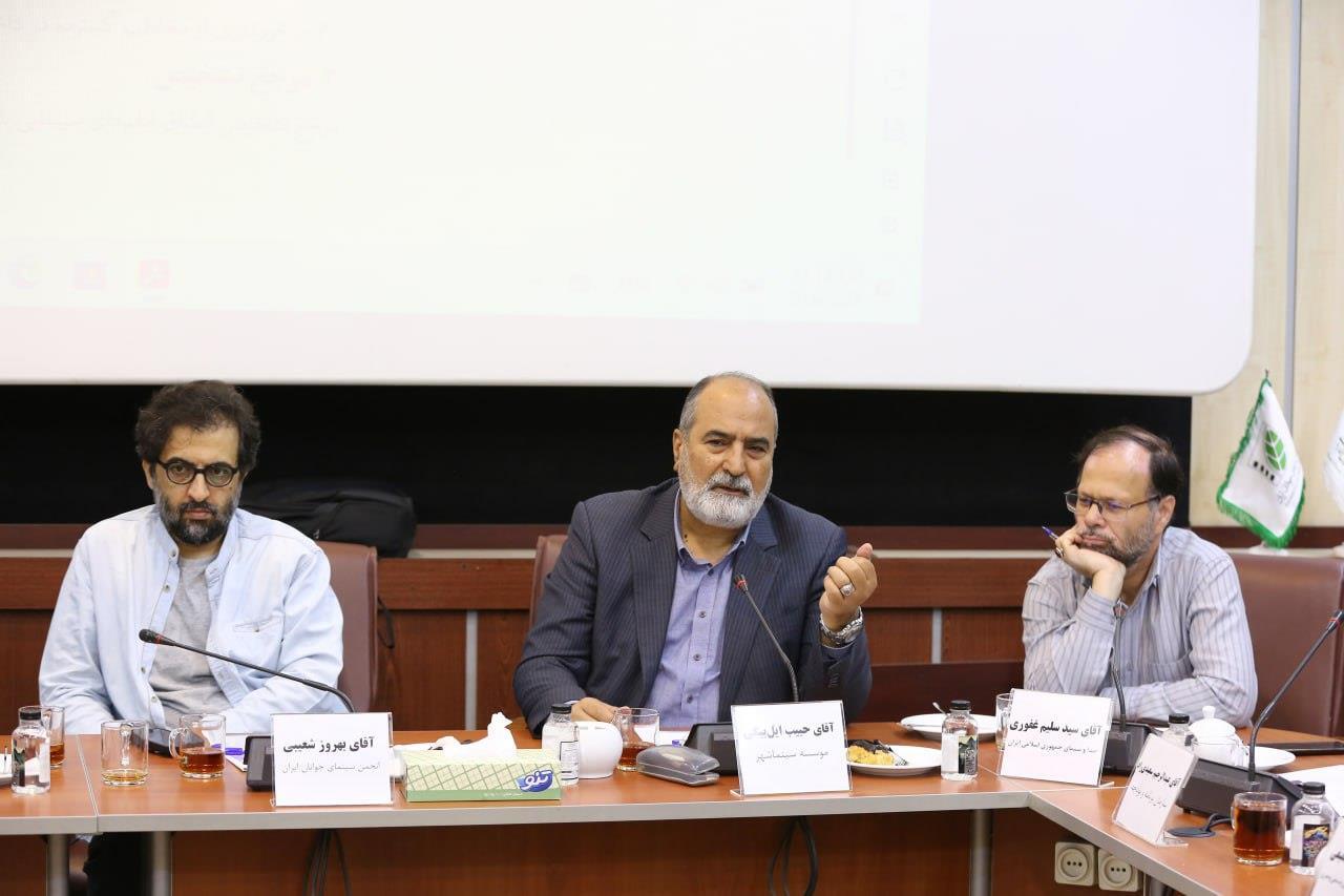 رئیس سازمان سینمایی: سینما در روزهای جنگ تعطیل نشد + تصاویر رئیس سازمان سینمایی: سینما در روزهای جنگ تعطیل نشد + تصاویر