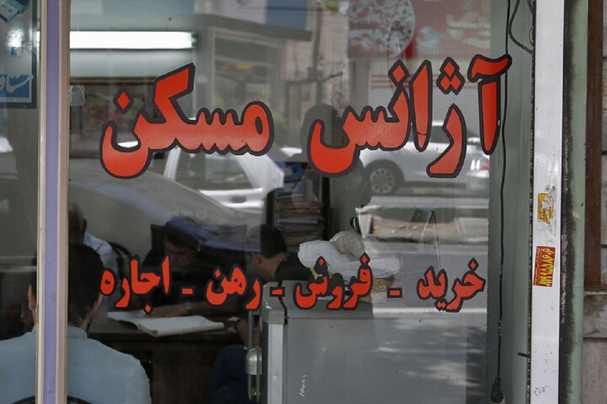 همدلی موجران با مستأجران، یکی از جلوه‌های همدلی ایرانیان بود که در ۱۱ روز گذشته شاهد آن بودیم؛ موضوعی که به امروز و دیروز محدود نمی‌شود و در ایام کرونا نیز به گونه‌ای دیگر این همراهی و یاری در تاریخ ایران ثبت شد.