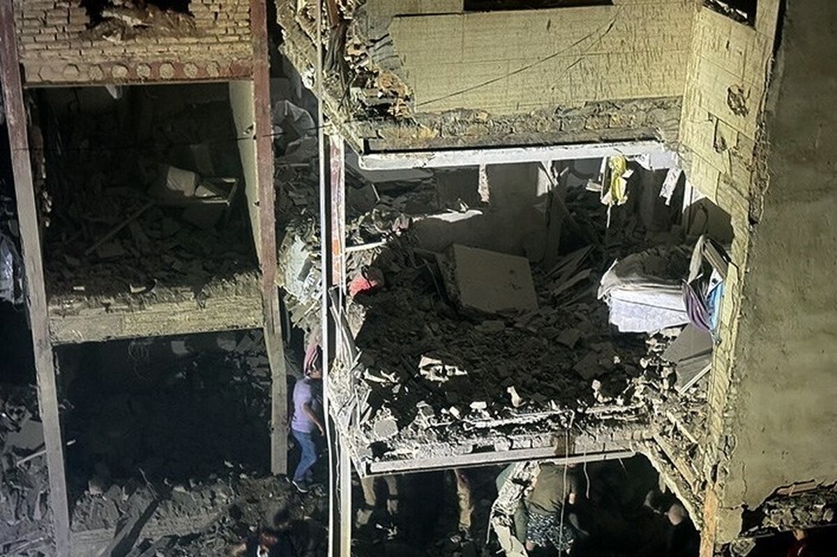 معاون استاندار گیلان از شهادت ۹ نفر و مجروحیت ۳۳ تن در پی حمله تروریسی در استانه اشرفیه خبر داد که ۱۶ نفر آنها غیرنظامی بودند.