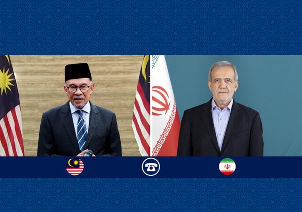رئیس جمهور با اشاره به اینکه رژیم صهیونیستی و حامیان او روی ایجاد نارضایتی مردم ایران نیز حساب باز کرده بودند، گفت: مردم ایران یک‌بار دیگر نشان دادند که باوجود برخی مشکلات و گلایه‌ها، دربرابر تهاجم دشمن یکدل و یکصدا تا آخر ایستادگی می‌کنند و این برای دشمنان خیلی سخت و سنگین تمام شد.