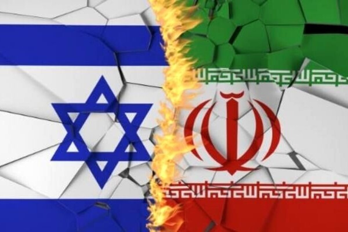در این ویدئو اعترافات عجیب خبرنگار آلمانی در اسرائیل را درباره سانسور شدید خبری می‌شنوید، او می‌گوید که اسرائیل اجازهٔ فیلمبرداری از محل‌های نظامی و راهبردی را نمی‌دهد و ما فقط باید از تخریب مناطق مسکونی در حملات موشکی ایران تصویر و خبر مخابره کنیم.